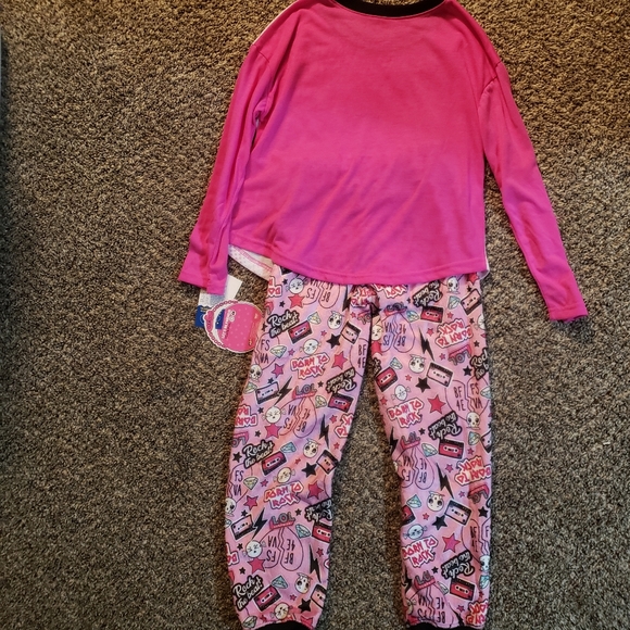 L.O.L Surprise 2 Piece Pajamas Set Size 8 - Picture 5 of 8